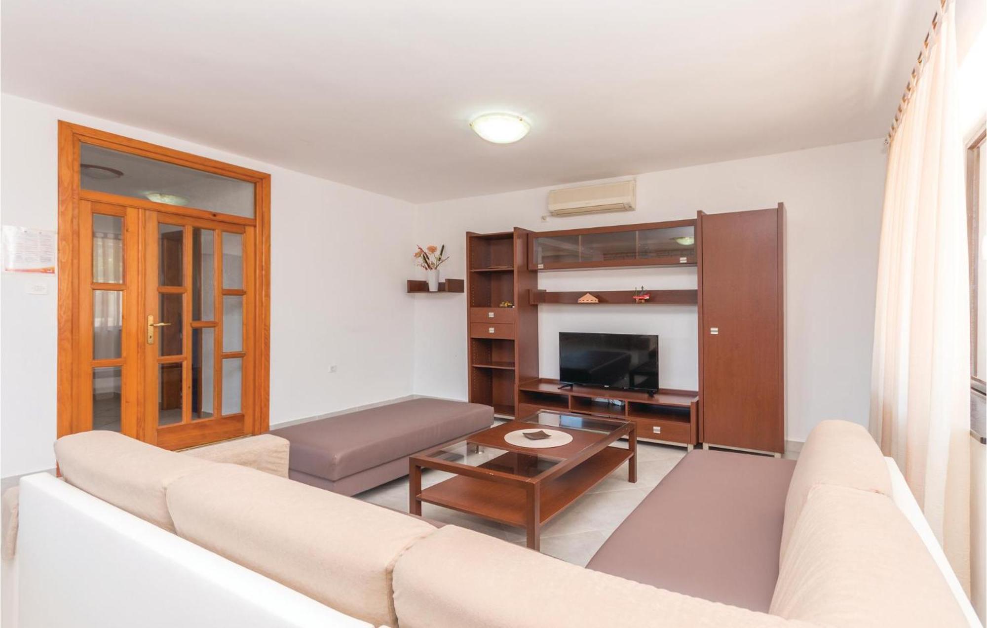 Gorgeous Home In Bibinje With House Sea View ภายนอก รูปภาพ